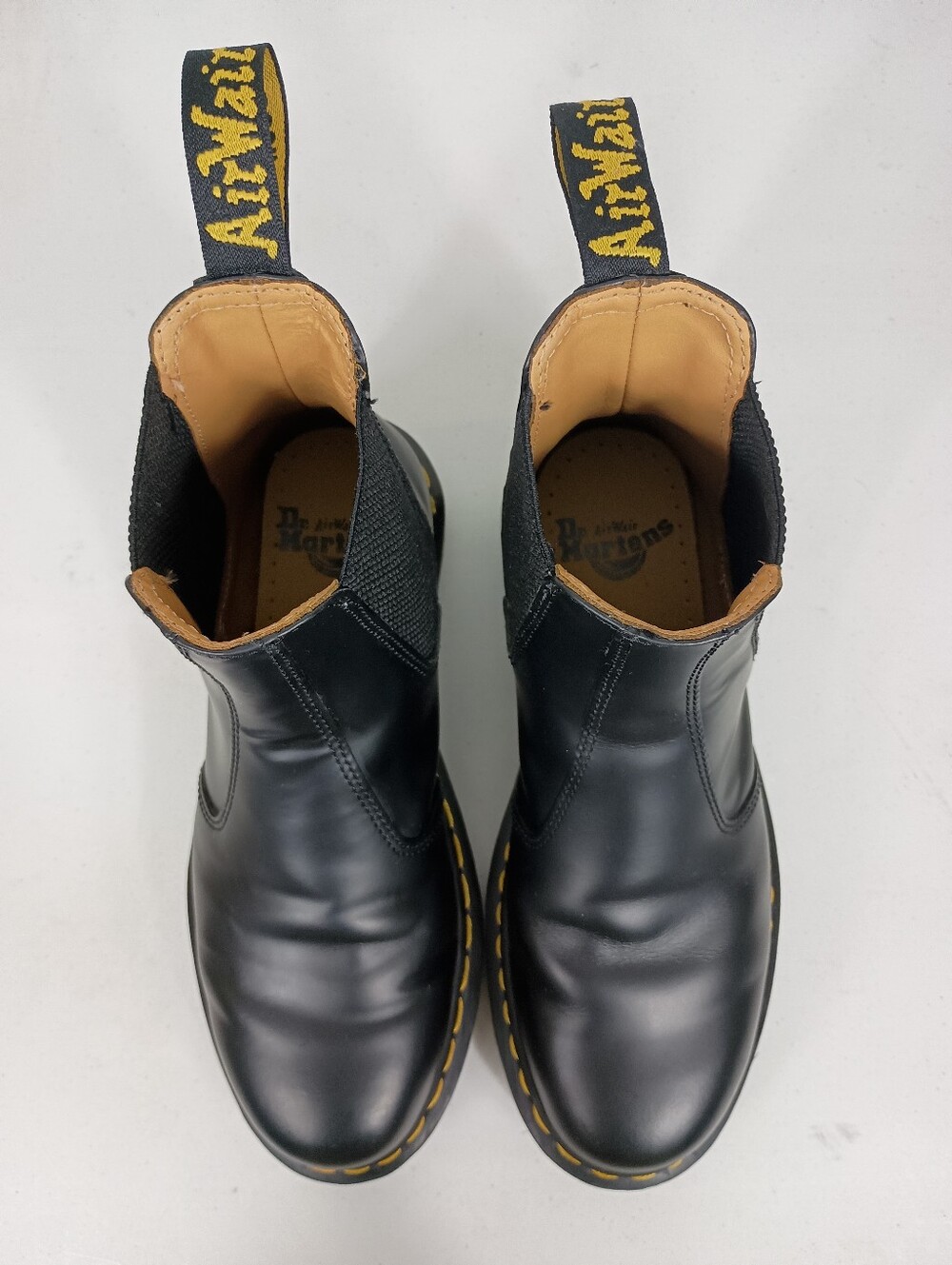 Dr Martens Chelsea Boots Womens 8 Black Leather Yellow Stitch Pull On 2976 - Picture 9 of 16